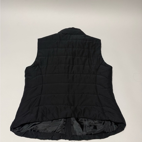 Aeropostale Black Quilted Vest Women’s Large Lightweight Puffer - Picture 2 of 4